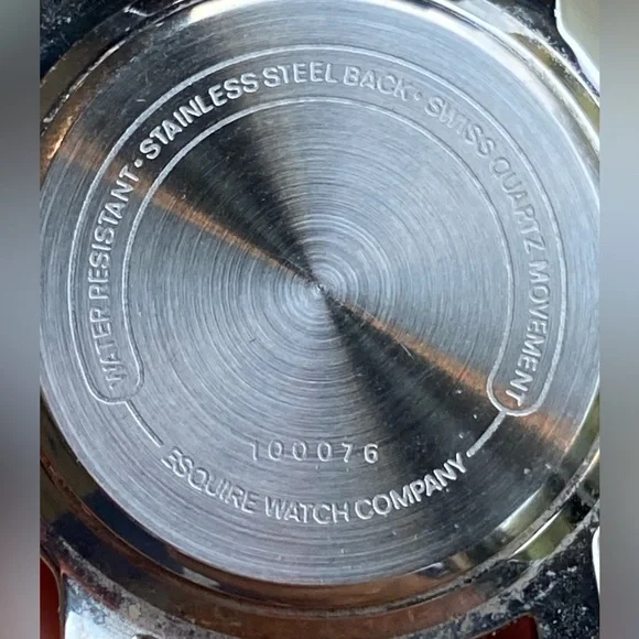 Vintage ESQ Two Tone Round Quartz Watch w/Leather Band - Picture 7 of 10